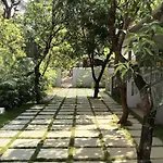 Tien B&B & Bistro